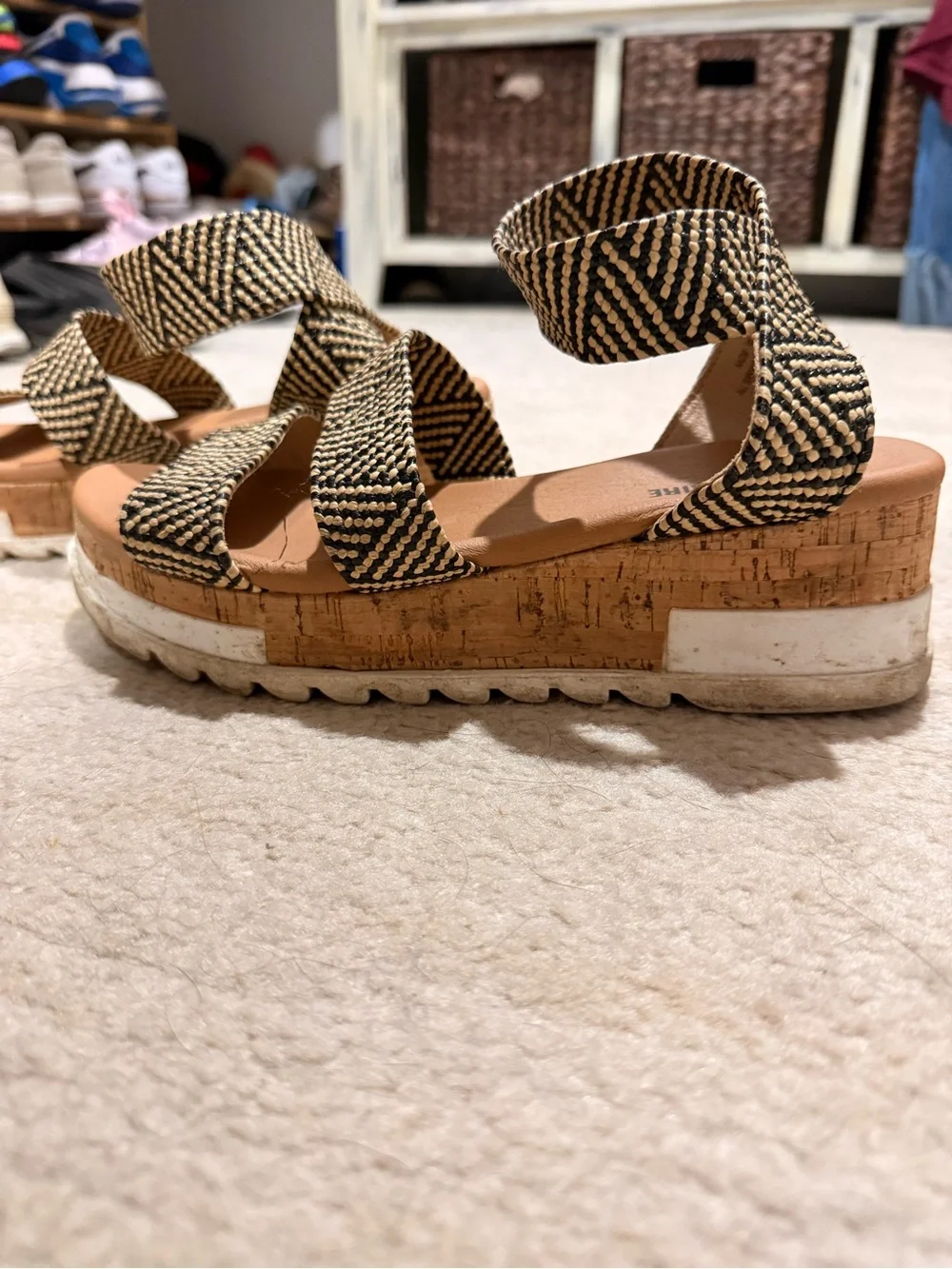 Cushionaire Black & Cream Geometric Woven Ankle-Strap Sandals - Picture 3 of 4